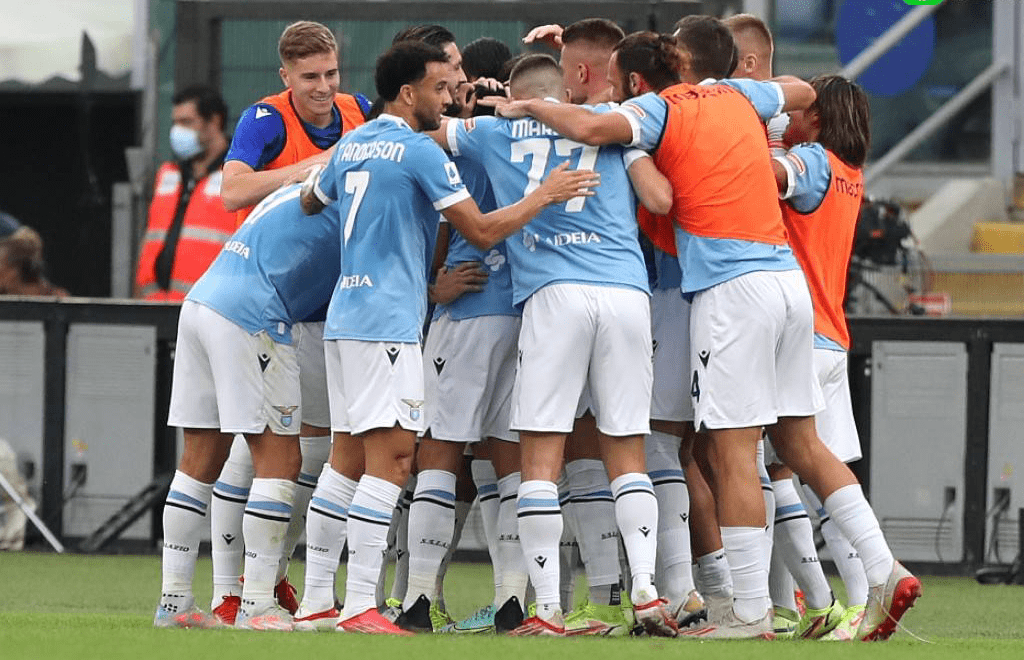 包含胜势如潮：广州恒大客场连胜富力夺得联赛领跑位置的词条