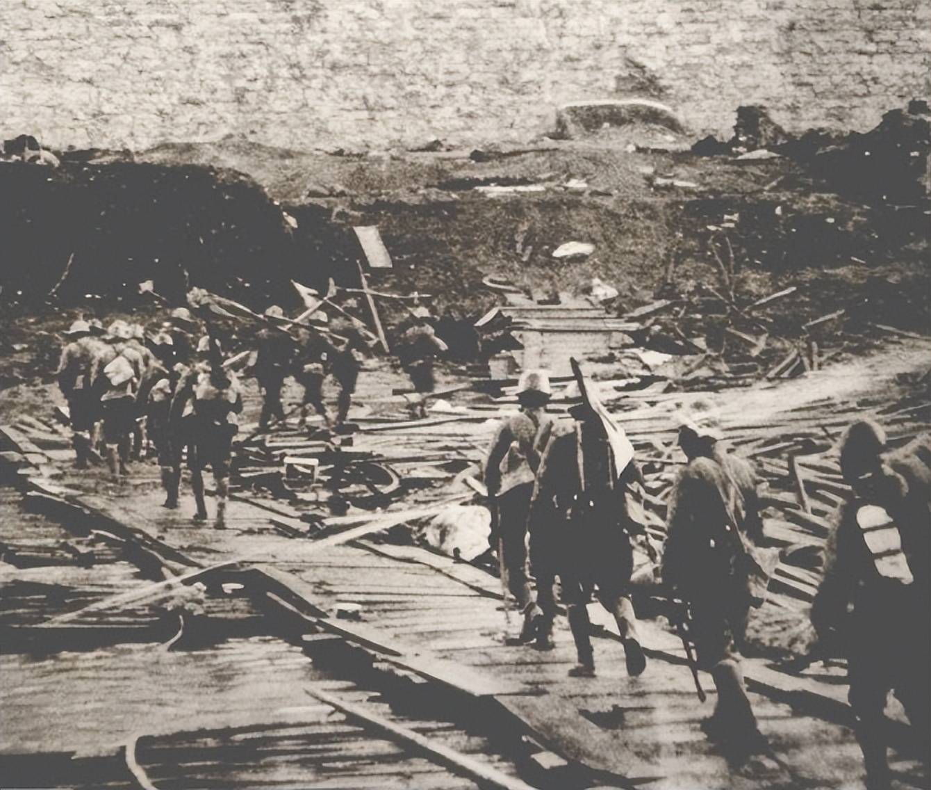 包含南京交锋：江苏主场迎战舜天，胜利者晋级的词条