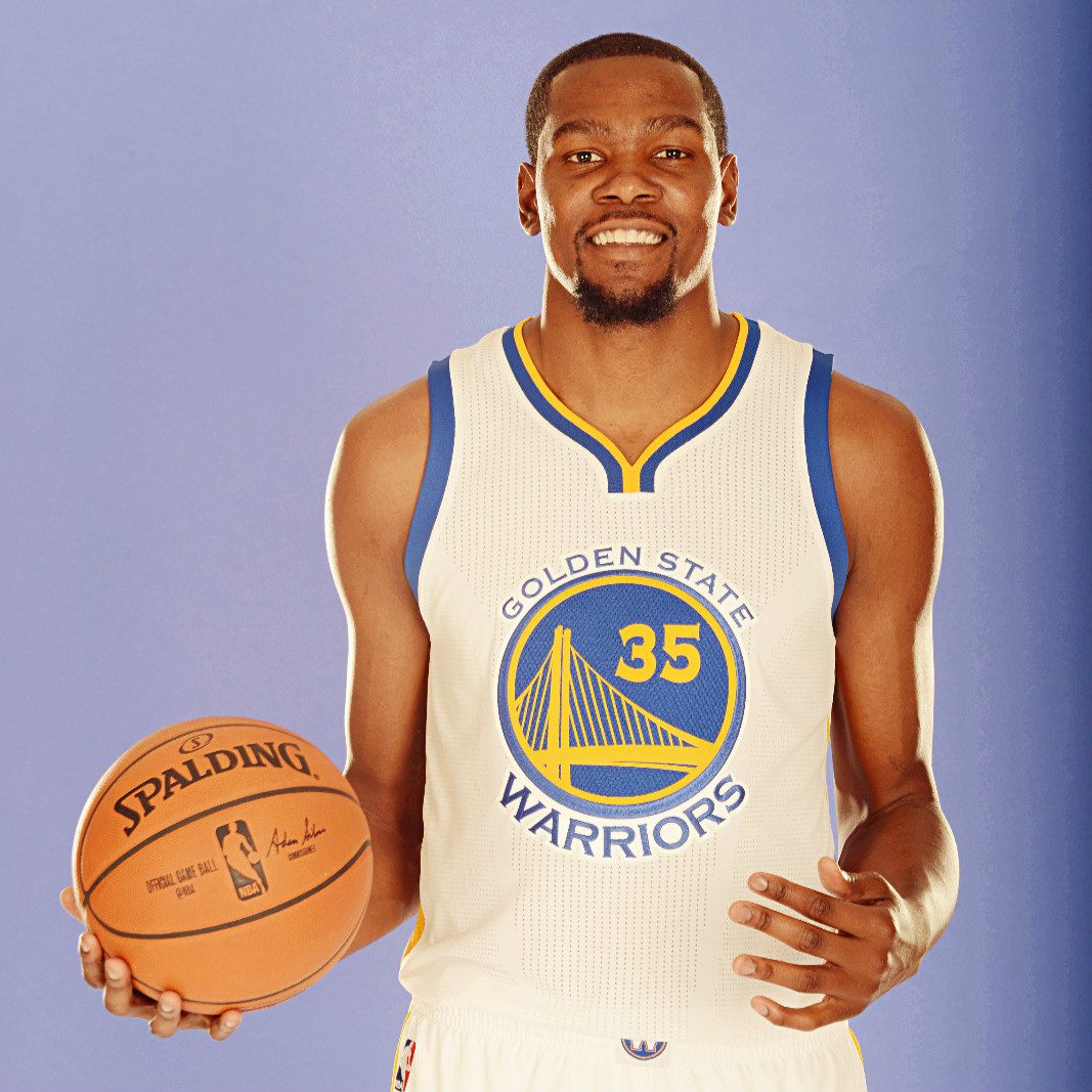 关于凯尔特人B队强势南韩男篮，杜兰特爆发神勇的信息